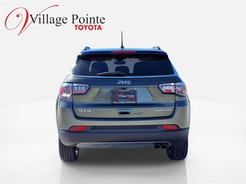 Used 2018 Jeep Compass Limited image 5