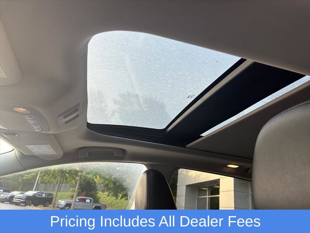 Used 2024 Nissan Murano SL AWD/4WD image 14