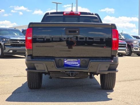 Used 2022 Chevrolet Colorado Z71 w/ Safety Package AWD/4WD image 28