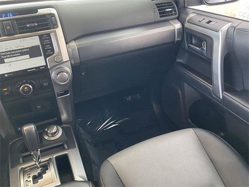 Certified 2021 Toyota 4Runner SR5 Premium w/ Moonroof Package AWD/4WD image 28