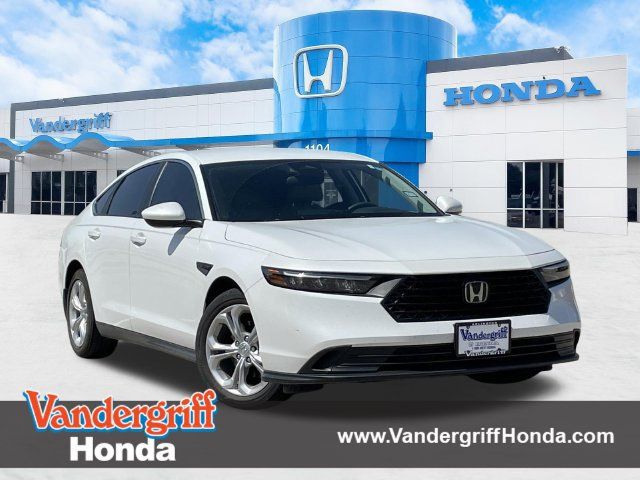 Used 2023 Honda Accord LX image 1