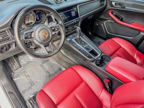 Used 2021 Porsche Macan GTS image 14