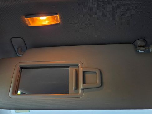 Certified 2024 Volkswagen Taos SE AWD/4WD image 38