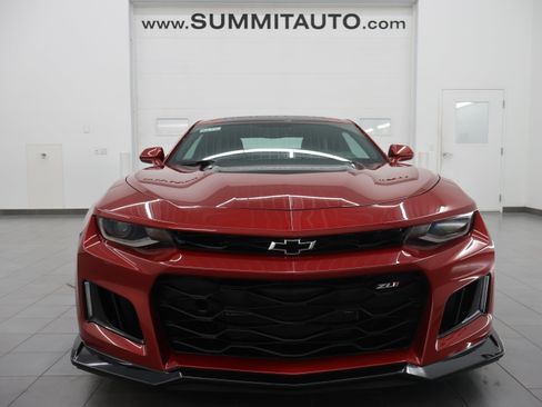 Used 2017 Chevrolet Camaro ZL1 RWD image 21