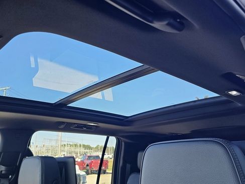 New 2026 GMC Yukon XL Denali w/ Denali Reserve Package image 14