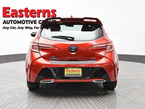 Used 2019 Toyota Corolla XSE FWD image 6