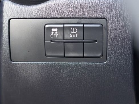 Used 2018 Toyota Yaris iA image 13