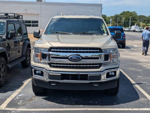 Used 2018 Ford F150 XLT w/ Equipment Group 302A Luxury AWD/4WD image 5