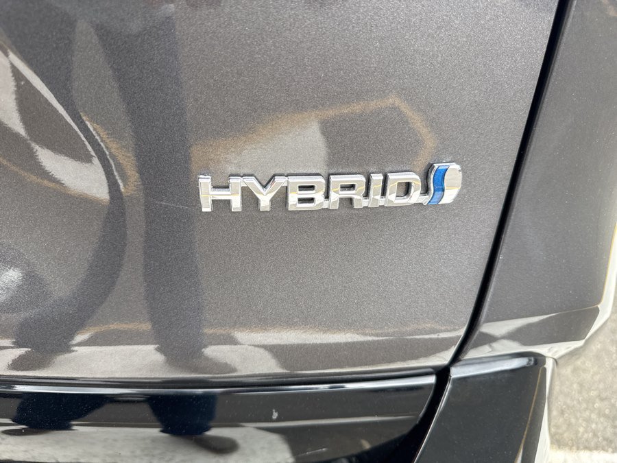 Used 2020 Toyota RAV4 XSE w/ All Weather Liner Package AWD/4WD image 47