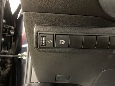 Used 2024 Toyota Corolla LE image 18