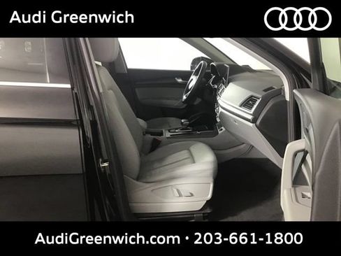 Used 2023 Audi Q5 2.0T Premium w/ Convenience Package AWD/4WD image 25