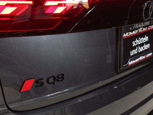 Used 2024 Audi SQ8 Prestige AWD/4WD image 14
