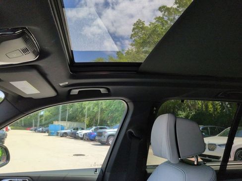 New 2026 BMW X5 xDrive40i w/ Executive Package image 20