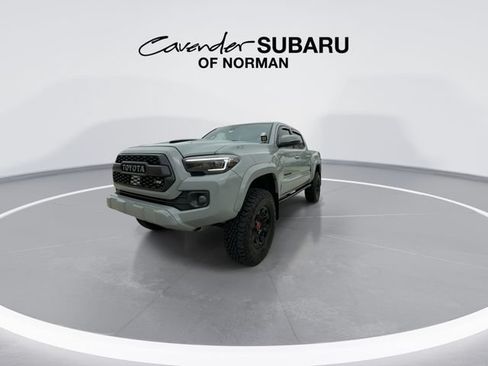 Used 2022 Toyota Tacoma TRD Sport w/ Technology Package AWD/4WD image 4
