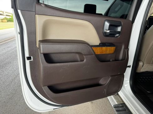 Used 2019 GMC Sierra 3500 SLT w/ Duramax Plus Package image 20