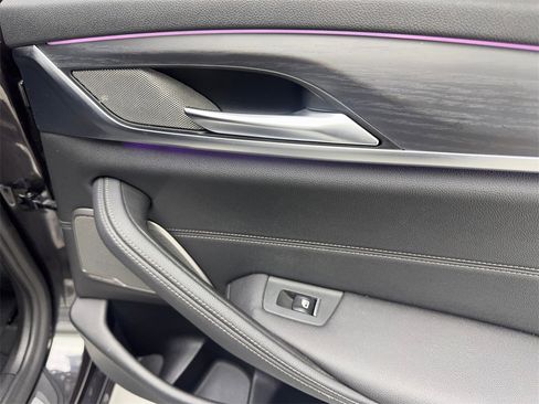 Used 2022 BMW 530i w/ Premium Package image 43