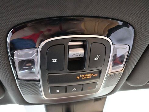 Used 2021 Hyundai Sonata Limited w/ Preferred Accessory Package FWD image 29