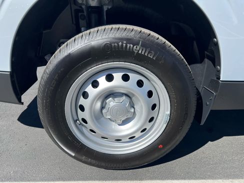 New 2026 Ford Maverick XL w/ Equipment Group 101A AWD/4WD image 15