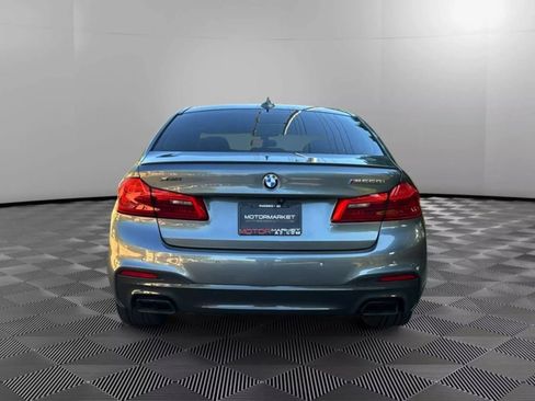 Used 2019 BMW M550i xDrive image 4