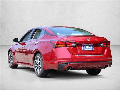Used 2019 Nissan Altima 2.5 SL FWD image 7