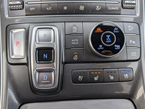 Used 2022 Hyundai Santa Fe Calligraphy image 28