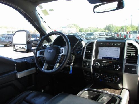 Used 2020 Ford F350 Lariat w/ Lariat Value Package image 25