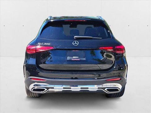New 2025 Mercedes-Benz GLC 300 image 7