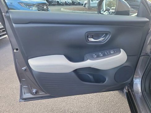Used 2026 Honda HR-V EX-L image 16