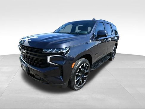Used 2023 Chevrolet Tahoe RST w/ Luxury Package AWD/4WD image 2