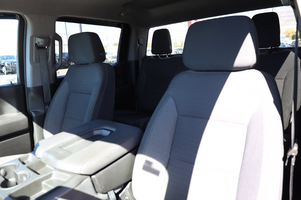 Used 2022 Chevrolet Silverado 1500 Custom AWD/4WD image 17