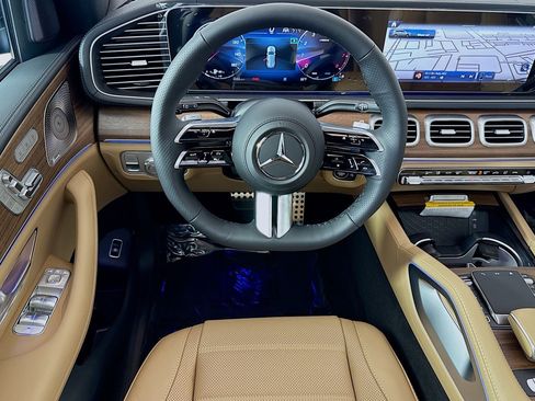 New 2025 Mercedes-Benz GLS 580 4MATIC image 20