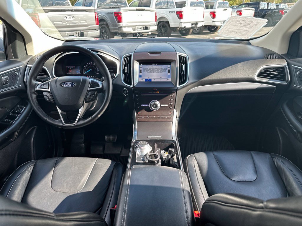 Used 2019 Ford Edge Titanium FWD image 13