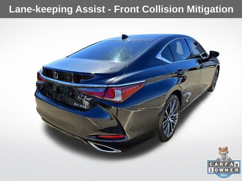 Used 2022 Lexus ES 350 350 w/ Premium Package image 9
