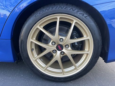 Used 2015 Subaru WRX STI Launch Edition image 25