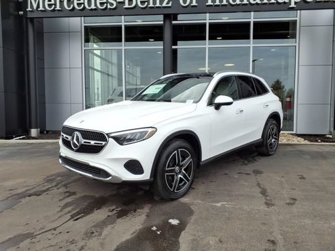 Certified 2026 Mercedes-Benz GLC 300 4MATIC image 2