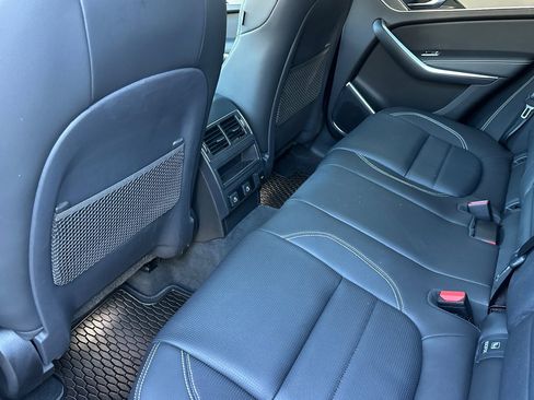 Used 2026 Jaguar F-PACE R-Dynamic S image 26