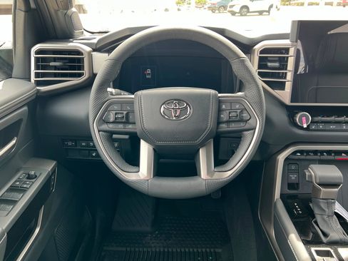 New 2026 Toyota Tundra Limited AWD/4WD image 12