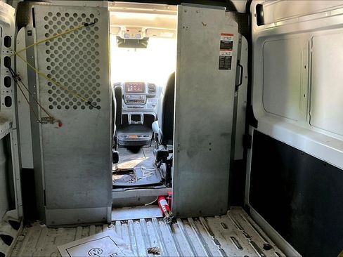 Used 2023 RAM ProMaster 2500 w/ Driver Convenience Group FWD image 31