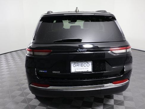 Used 2023 Jeep Grand Cherokee 4WD 4xe image 7