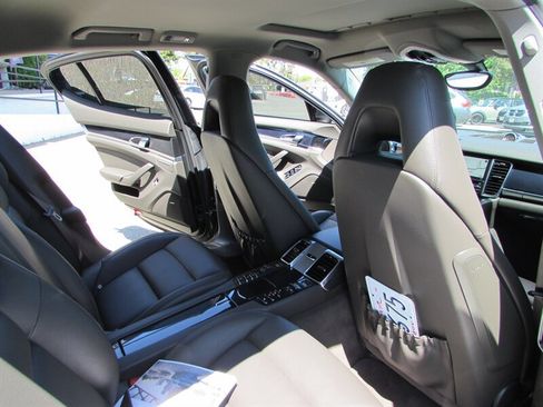 Used 2016 Porsche Panamera Edition w/ Premium Package Plus image 27