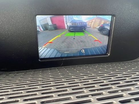 Used 2018 Ford Transit 250 130 Low Roof image 23