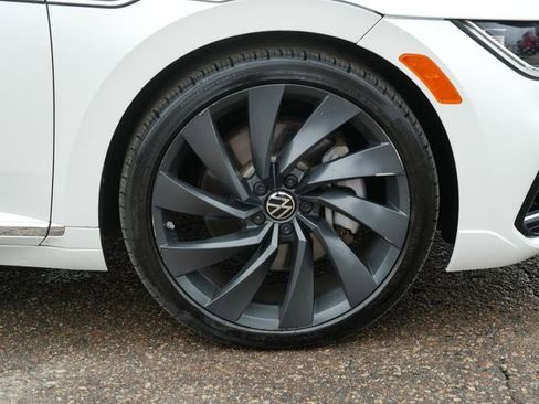 Used 2023 Volkswagen Arteon SEL w/ Arteon MDO Package image 9