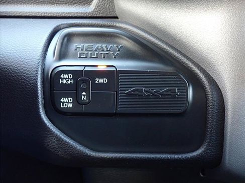 Used 2023 RAM 2500 Big Horn w/ Level 1 Equipment Group AWD/4WD image 19