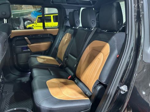 Used 2020 Land Rover Defender 110 X AWD/4WD image 6
