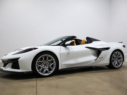 Used 2026 Chevrolet Corvette ZR1 w/ Battery Protection Package RWD image 11
