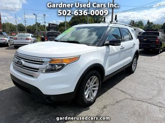 Used 2015 Ford Explorer XLT image 1