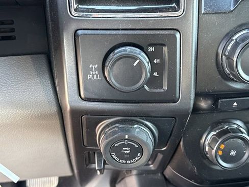 Used 2018 Ford F150 XLT w/ Equipment Group 302A Luxury AWD/4WD image 24