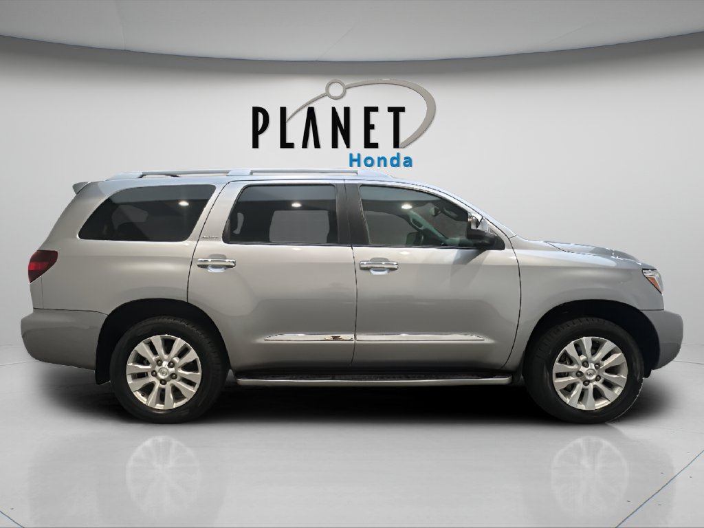 Used 2018 Toyota Sequoia Platinum AWD/4WD image 11