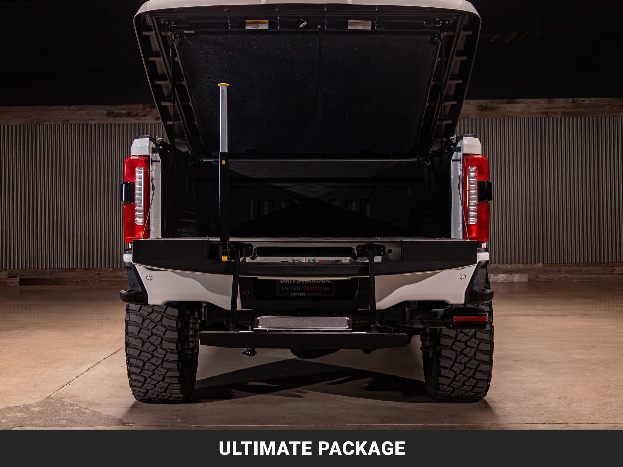 Used 2025 Ford F250 Lariat w/ Lariat Ultimate Package AWD/4WD image 8