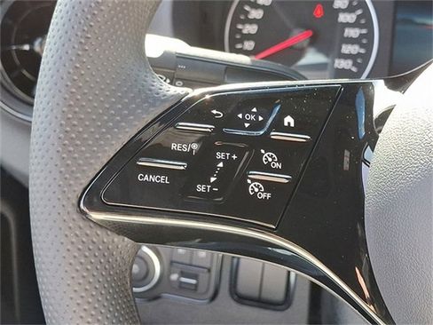 Used 2025 Mercedes-Benz Sprinter 2500 image 19